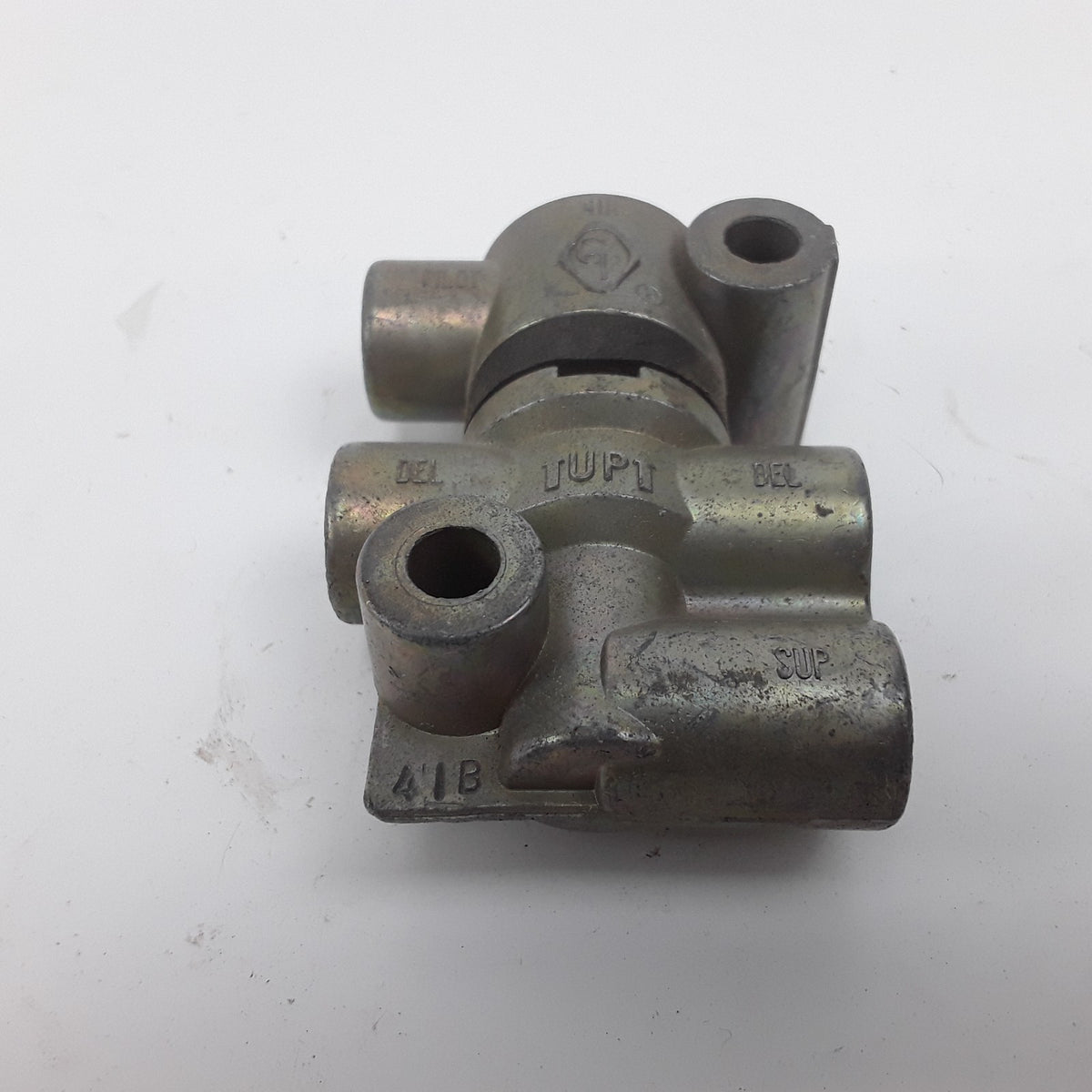 Velvac 032195 Rapid Dump Air Suspension Valve Replaces 4111 918318 032195 401148