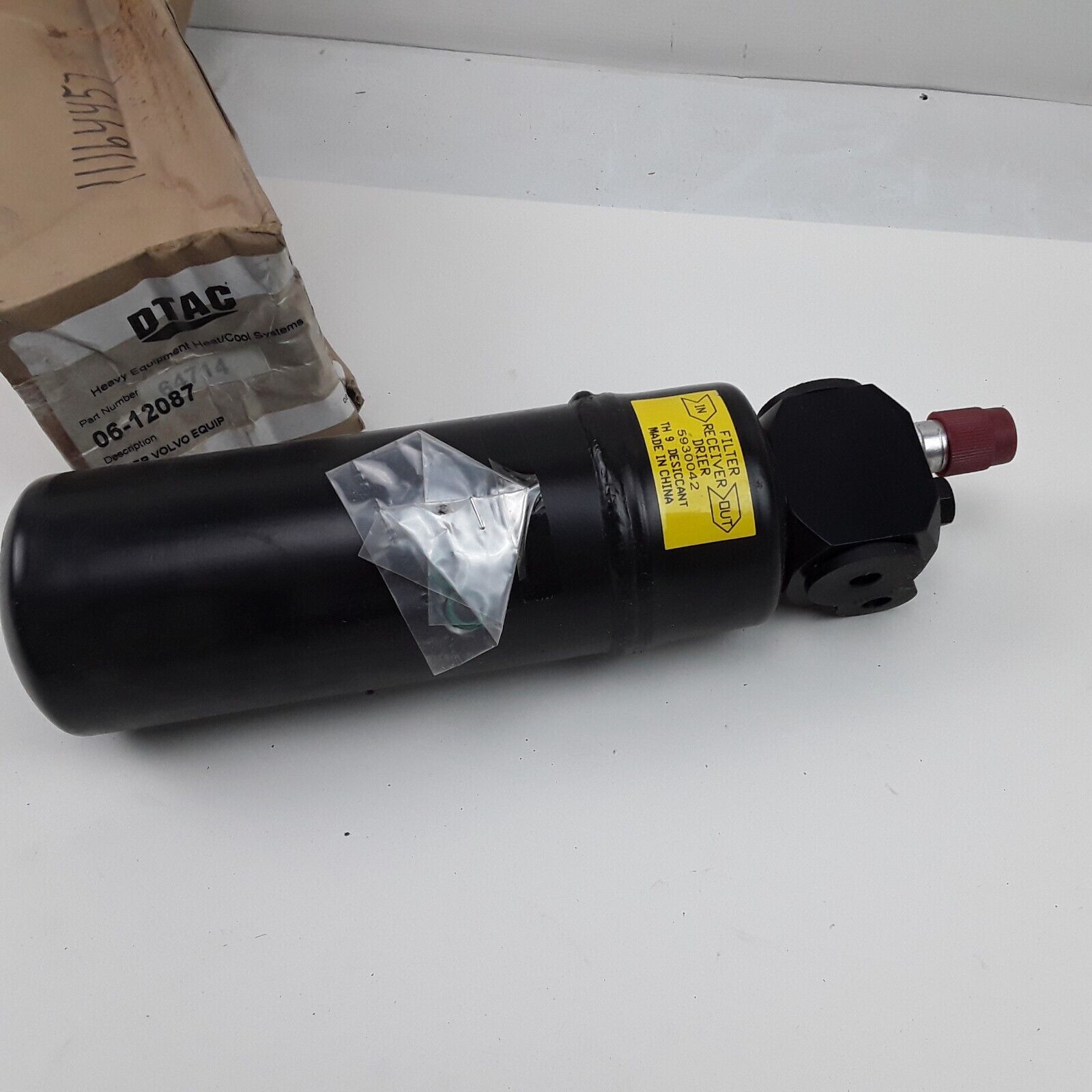 New A/C Receiver Drier for Volvo L50,70,90,120,150,180,220..- 11104567/11164457