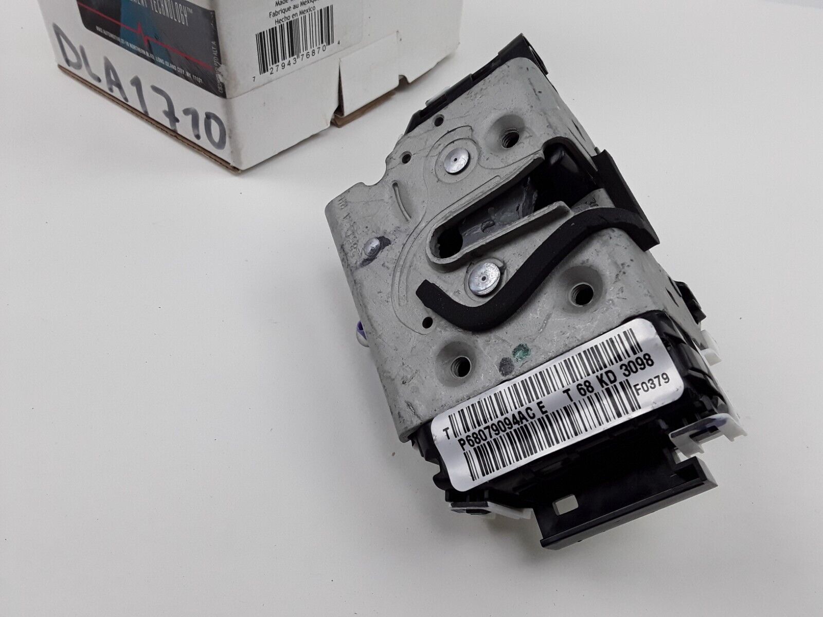 Front Right Door Lock Actuator with Latch for Ram 1500 2500 3500 4500 2011-2018