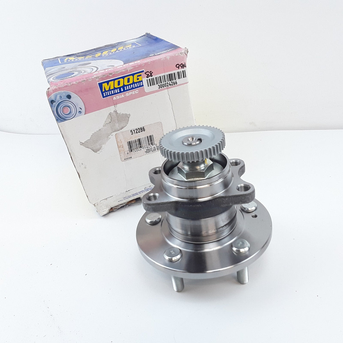 Rear Wheel Bearing and Hub Assembly Moog 512286 Fits 2004 2005 2006 Kia Amanti