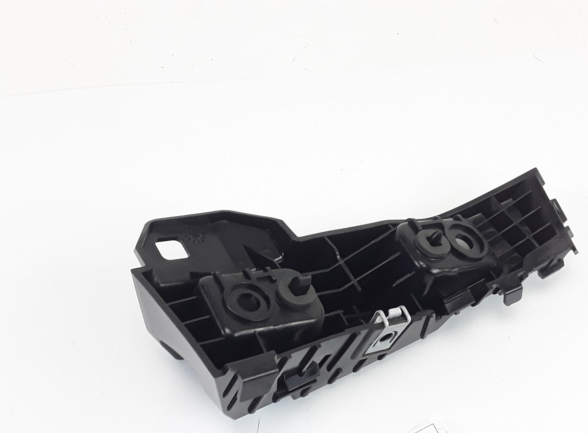 Model 3 Jan 2024 RH Tail Light Lamp Bracket 1755643-00-D Genuine OEM