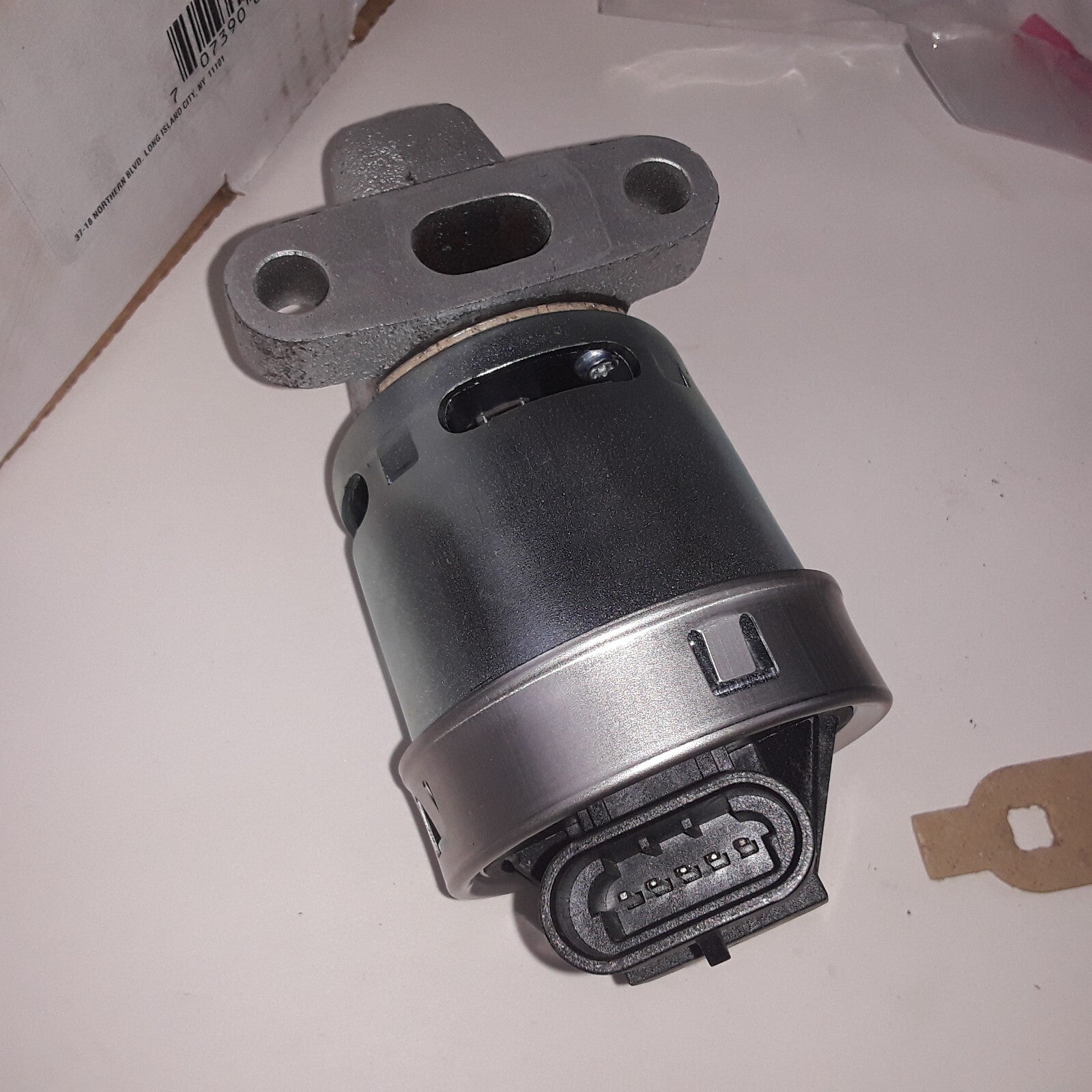 BWD EGR1875 EGR Valve Fits Chevrolet Equinox 2005-2006 Pontiac Torrent 2006
