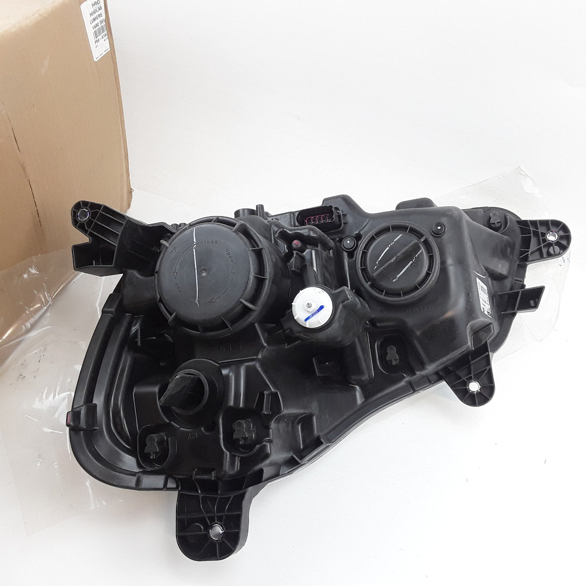 Right Hand Headlamp Side Fits Kenworth T680 2013 2014 2015 2016 2017 2018 2019