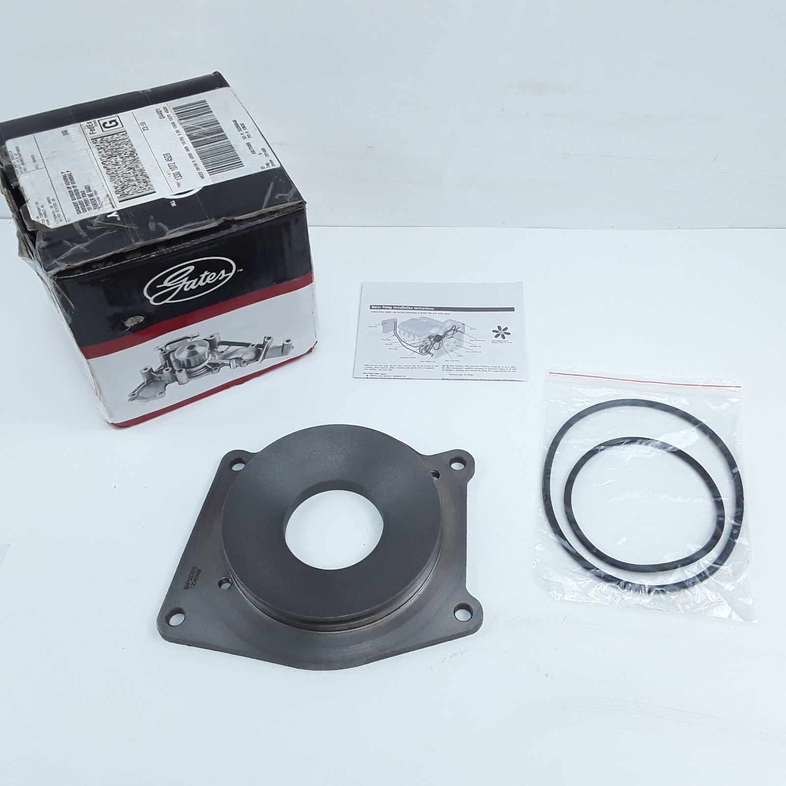 Engine Water Pump Fits GMC Ford Peterbilt Mack Freightliner Autocar (1981-1996)