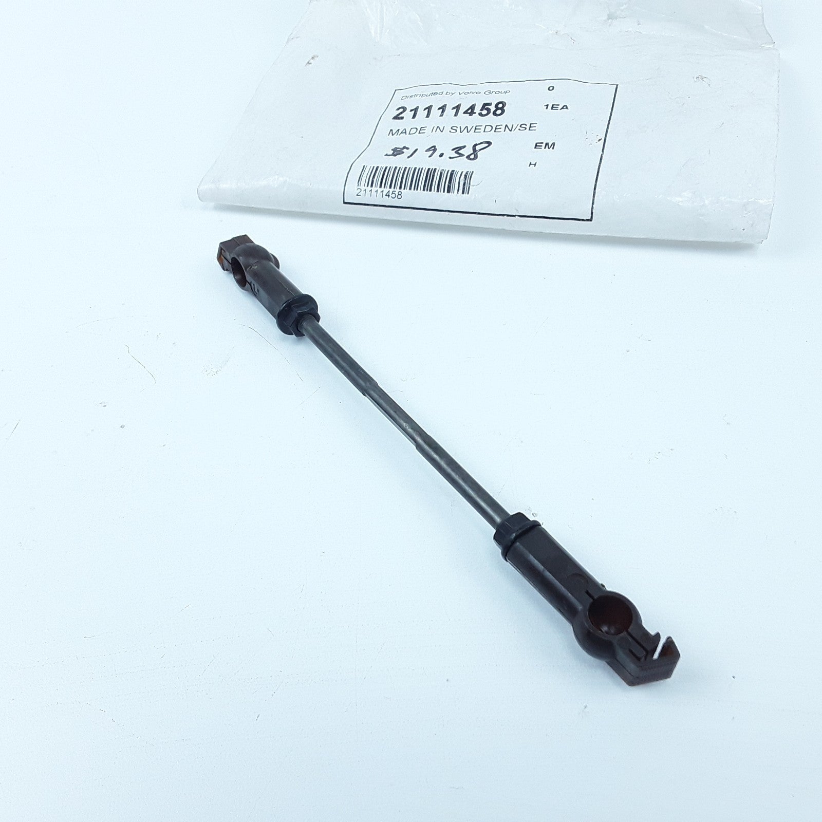 Suspension Control Arm 6" For Volvo, Mack Trucks OEM 21111458