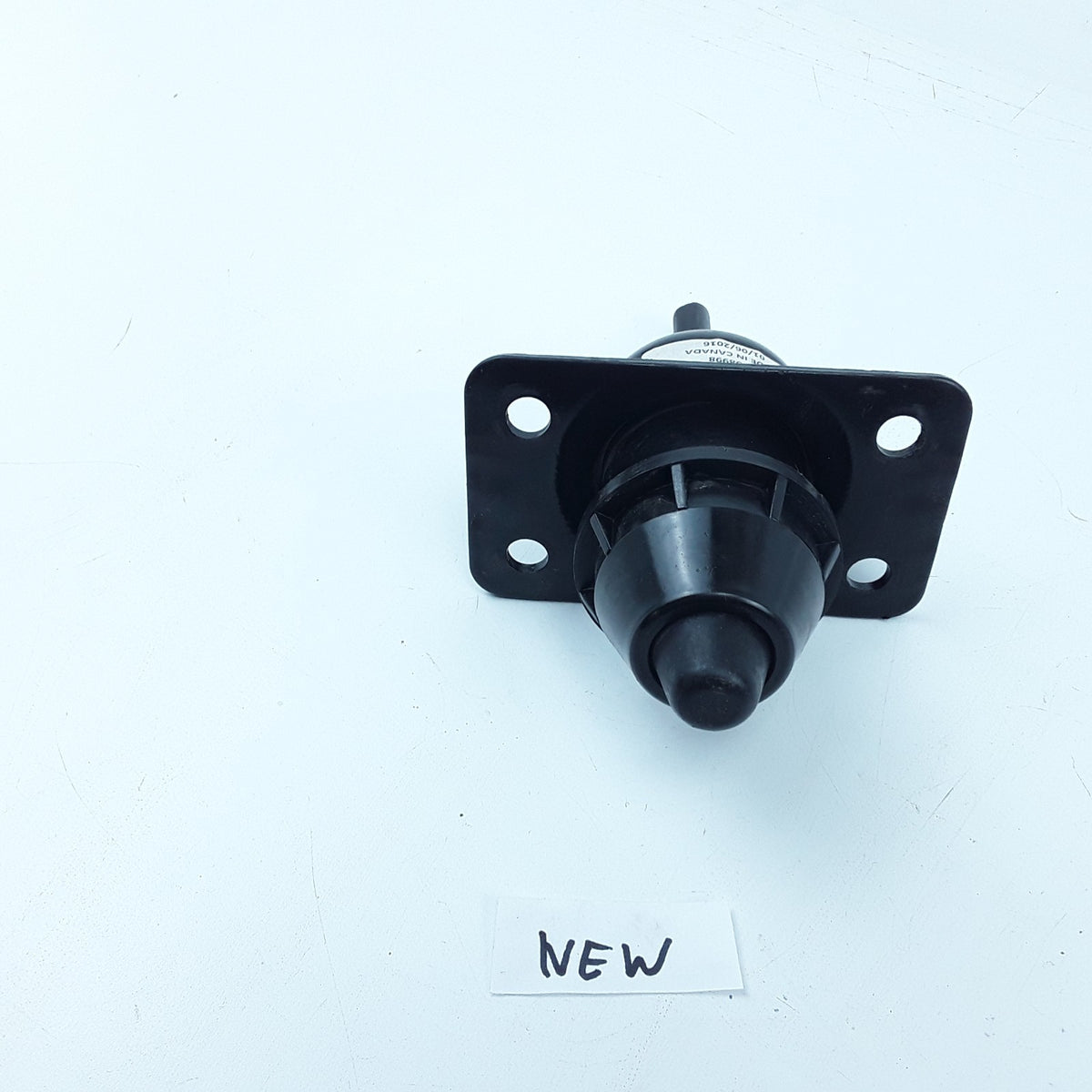 OEM Hood Release Latch Upper 20498998 For Volvo Truck 20878648 8089035 82210369