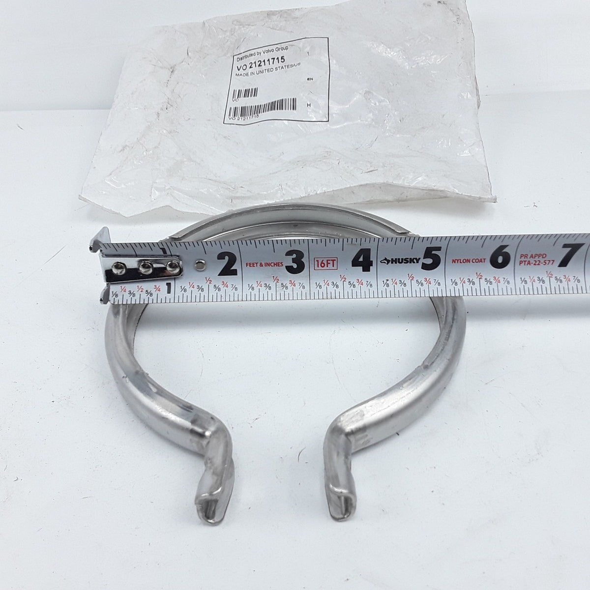 Volvo 21211715 Exhaust Clamp Assembly Fits Mack Volvo Trucks