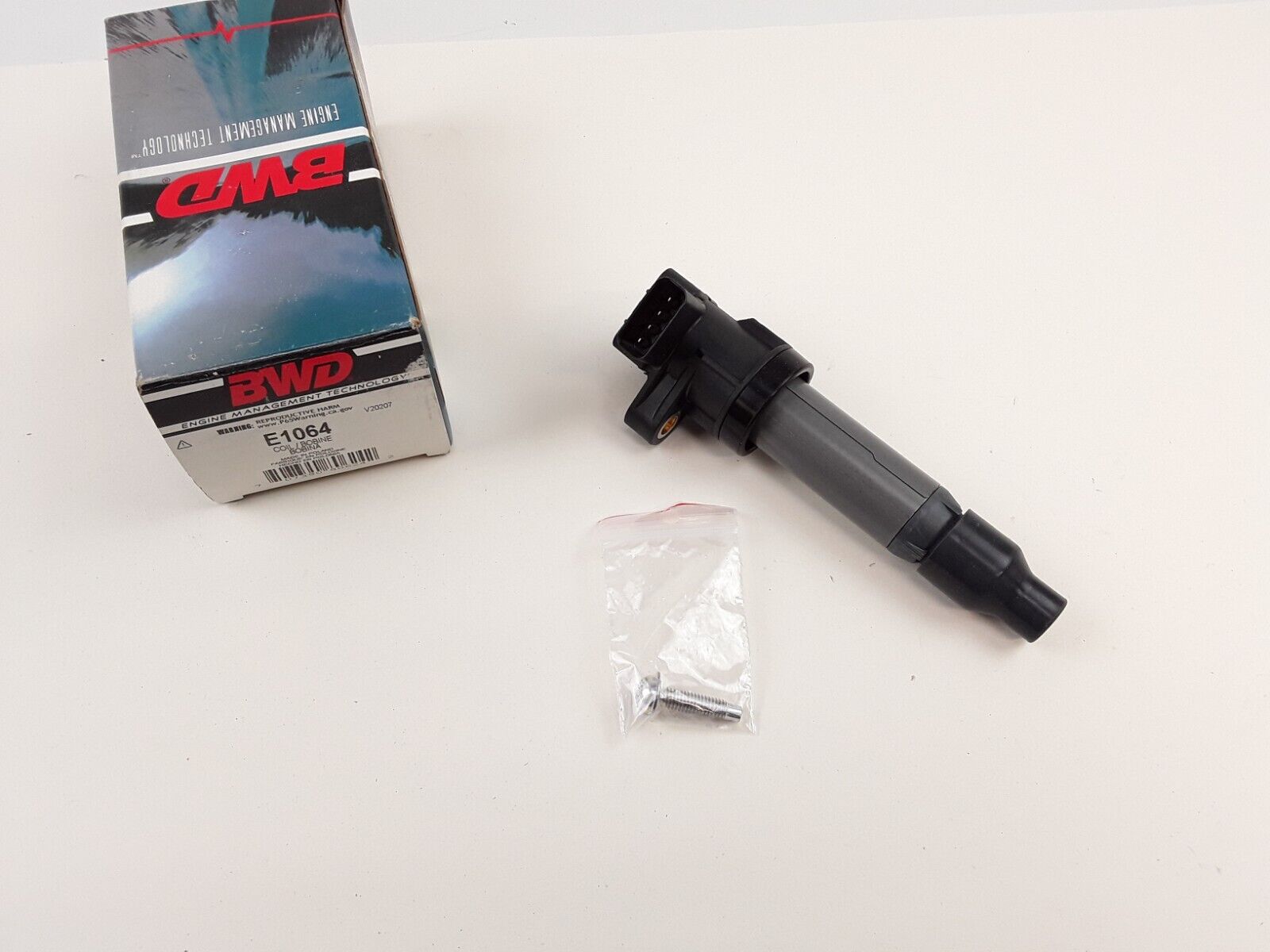 Ignition Coil on Plug for Cadillac XLR SRX DeVille Buick Lucerne 2004 2005 2006
