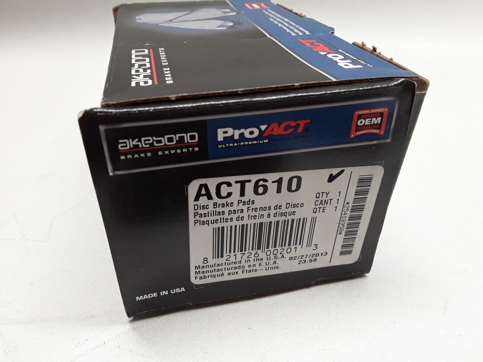 Disc Brake Set Pads Rear for Ford Taurus,Lincoln Continental,Mercury Sable - HotCarParts