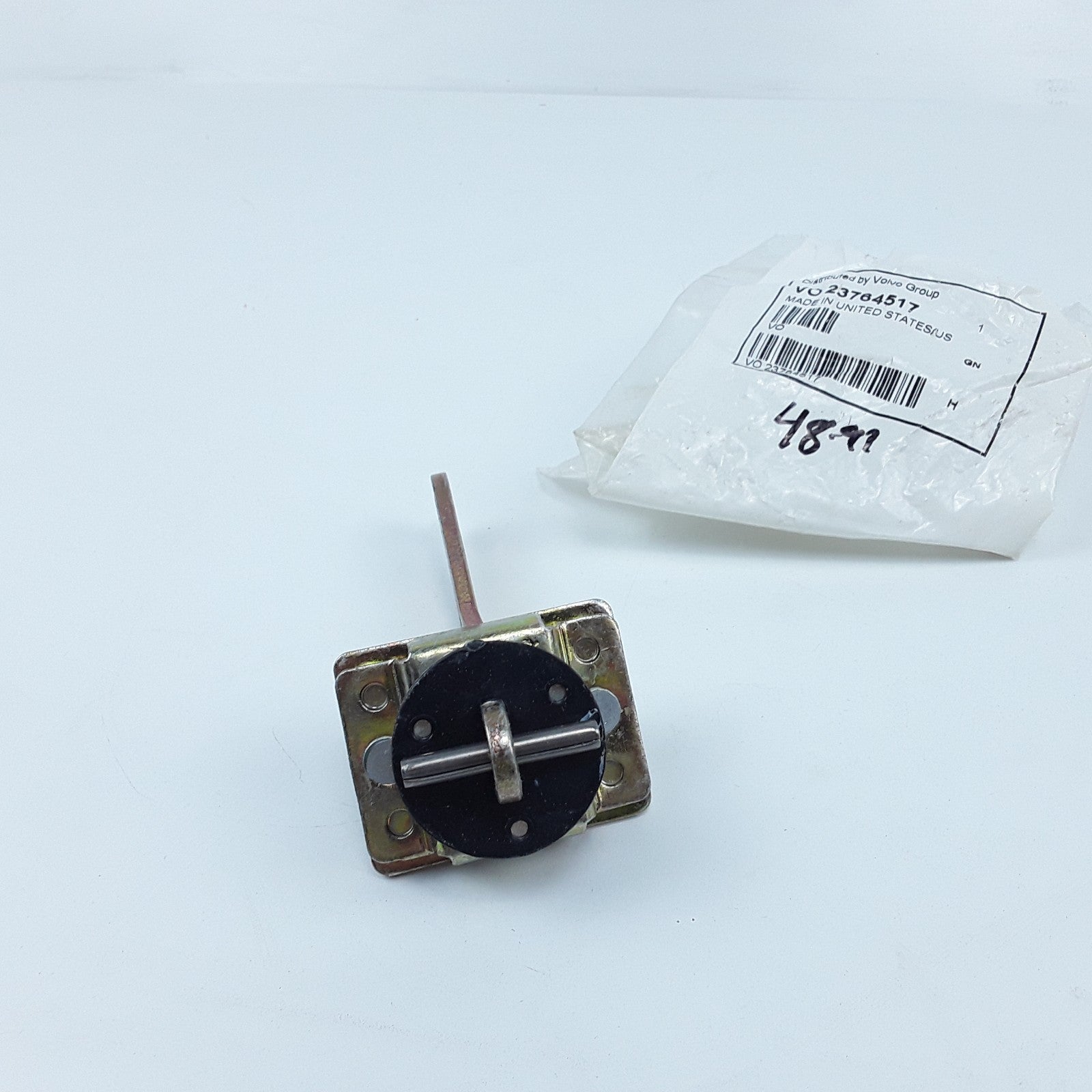 Mack 23764517 23QX322A Door Stop Left Hand Check  Fits Mack CV Model