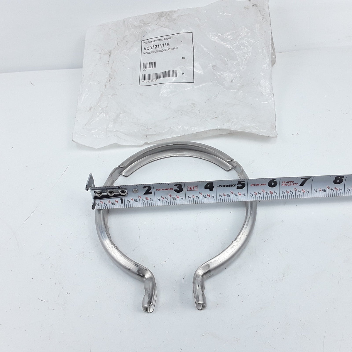 Volvo 21211715 Exhaust Clamp Assembly Fits Mack Volvo Trucks