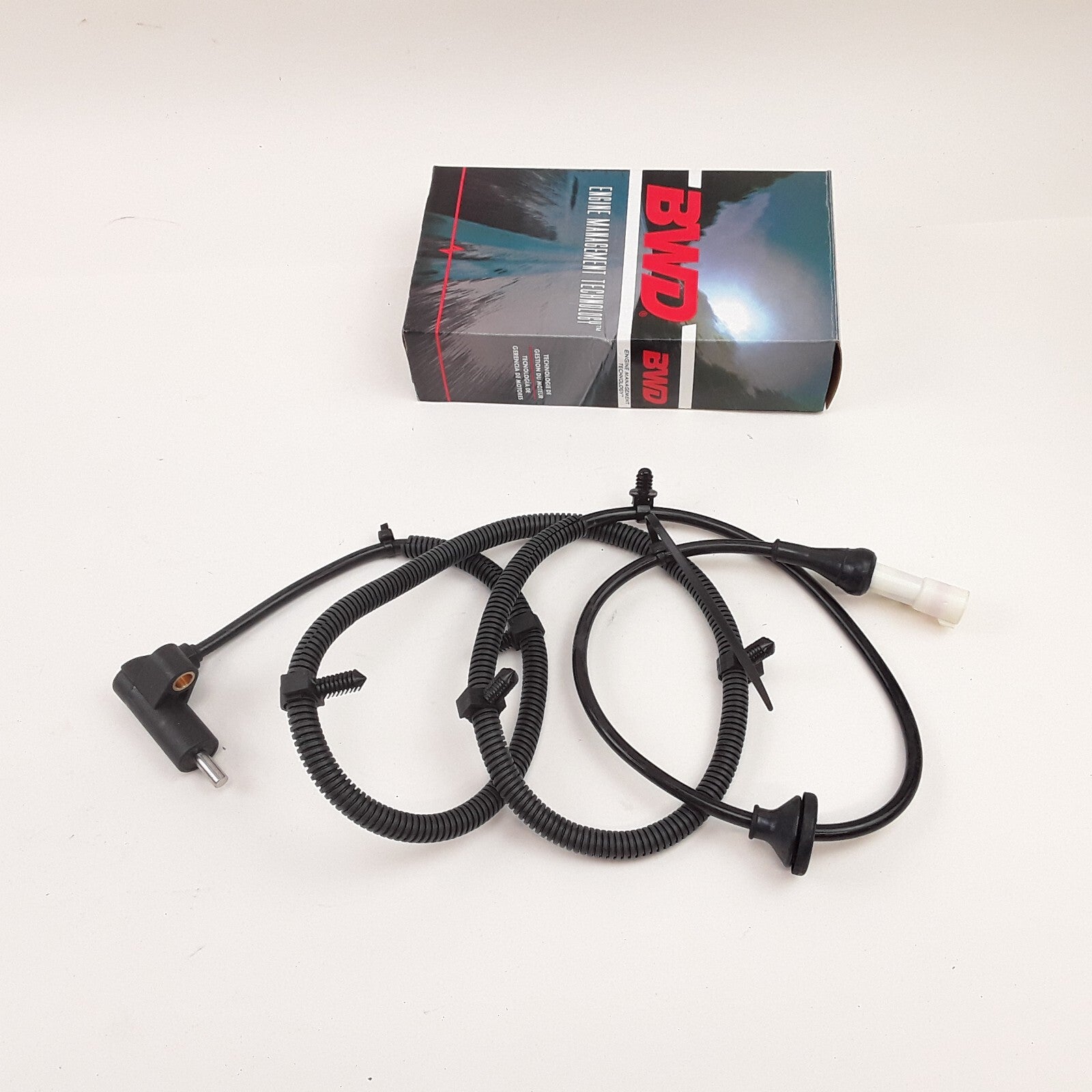 ABS Wheel Speed Sensor Fits Ford Crown Victoria  Lincoln Town Car 2005-2011