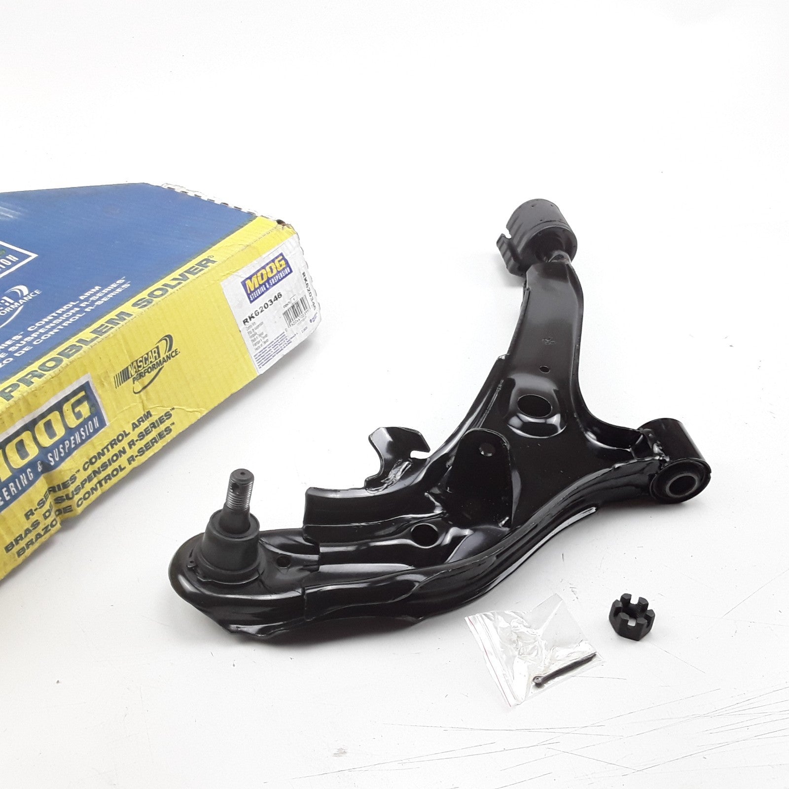 MOOG RK620346 Front Right Lower Suspension Control Arm For Nissan Altima 1993-97