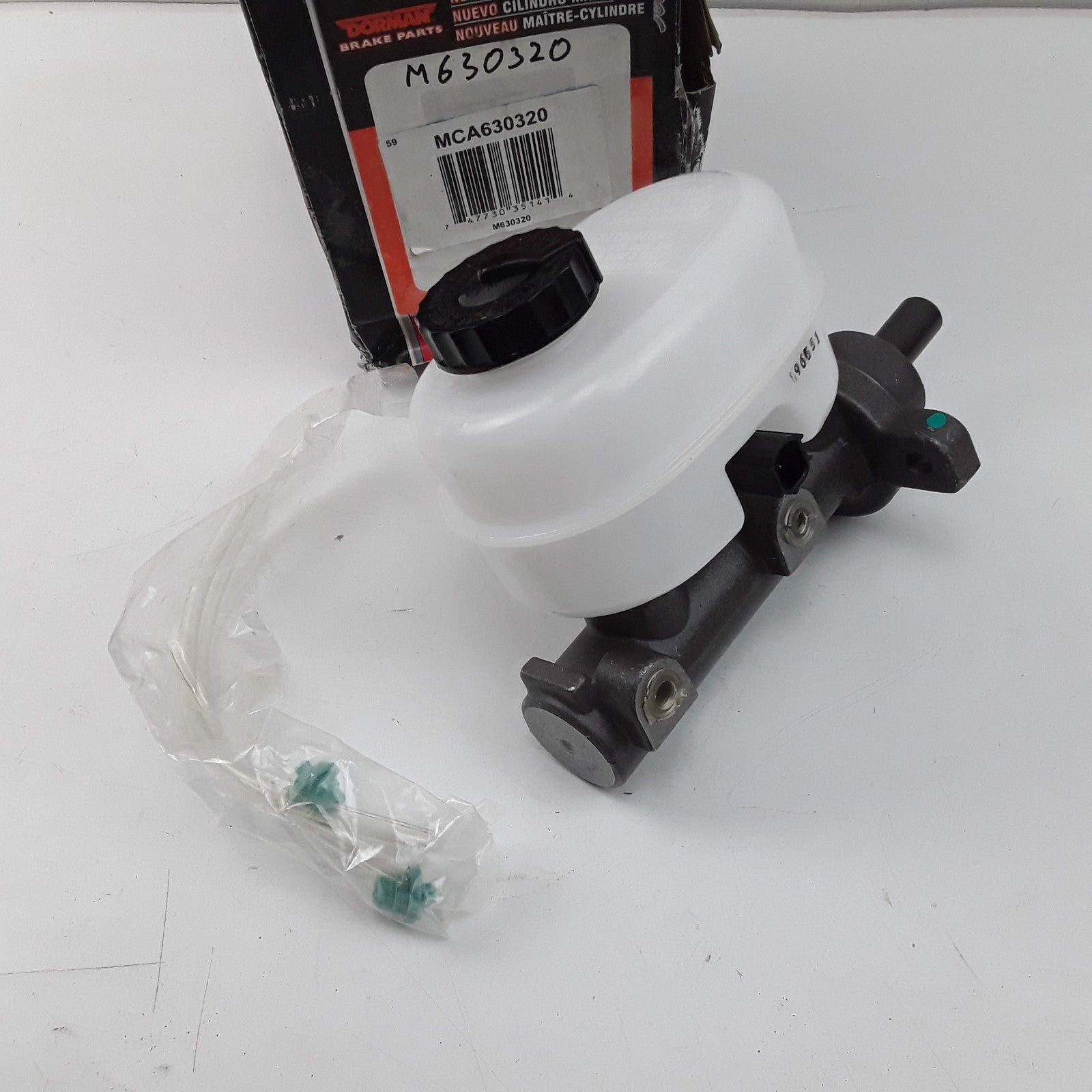 Brake Master Cylinder Fits Buick Century Chevrolet Monte Carlo 2003-2005