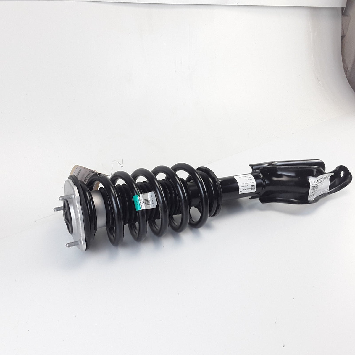 Model Y 2020-2025 RH Front Strut Damper Dual Motor 1188368-00-H OEM