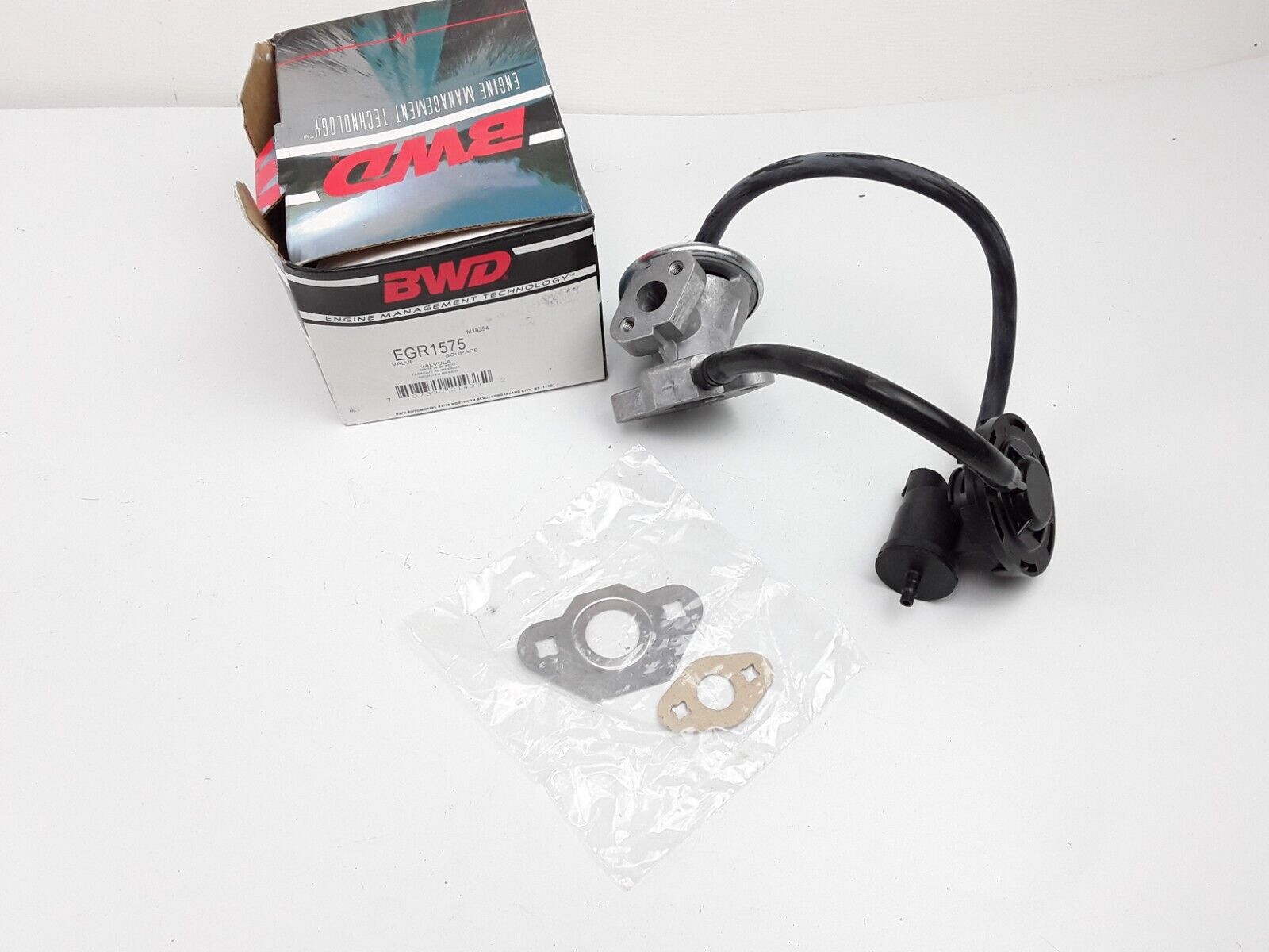 Exhaust Gas Recirculation EGR Valve for Chrysler PT Cruiser 2001 2002 2.4L