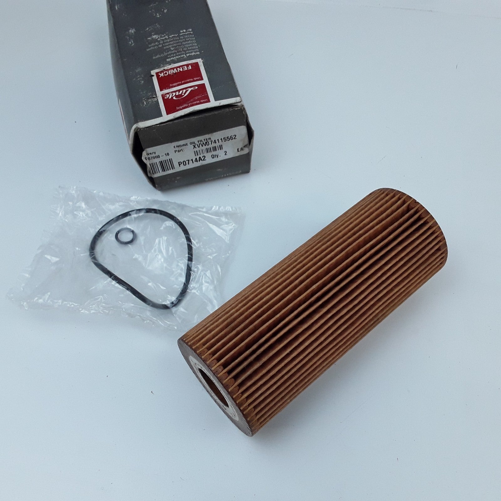 Engine Oil Filter Fits Seat Alhambra Volkswagen Passat Golf Jetta & FORKLIFT