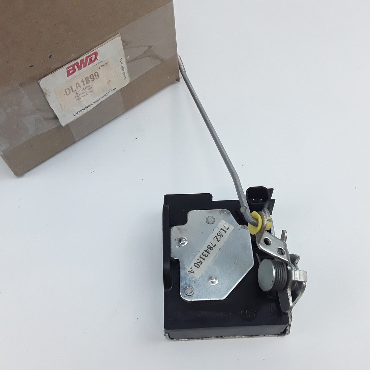 Rear Power Door Lock Actuator Fits Mercury Mariner Ford Escape (2001 2002-2007)