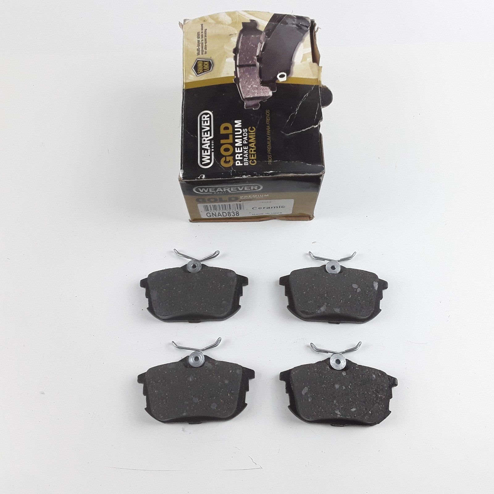 Rear Disc Brake Pad Set Fits Volvo S40 V40 2000 2001 2002 2003 2004