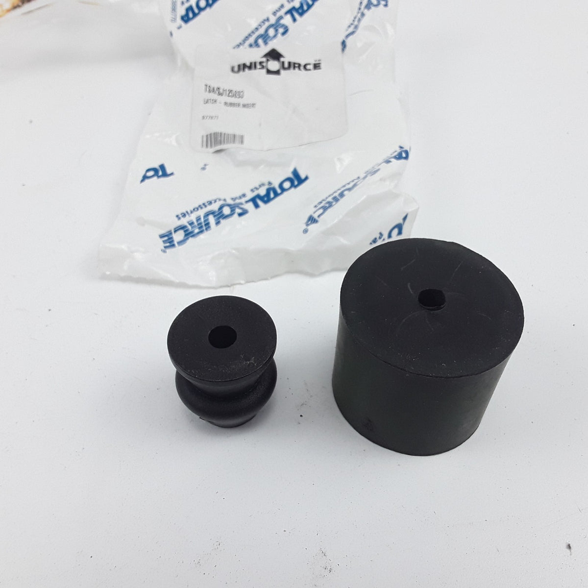 Unisource Female Rubber Bumper Holder SJ-125893 125893 For Skyjack Lift