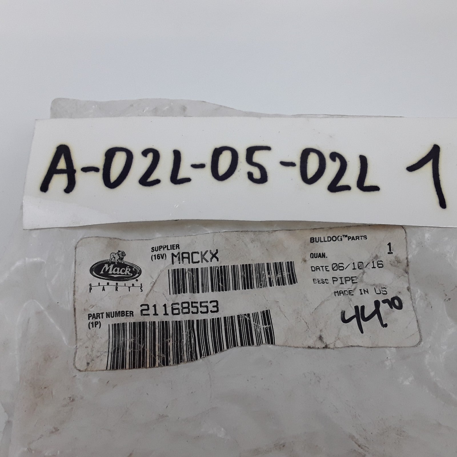 Mack 21168553 HVAC Multi-Purpose Heater Pipe For Volvo Class 8 Commercial Trucks