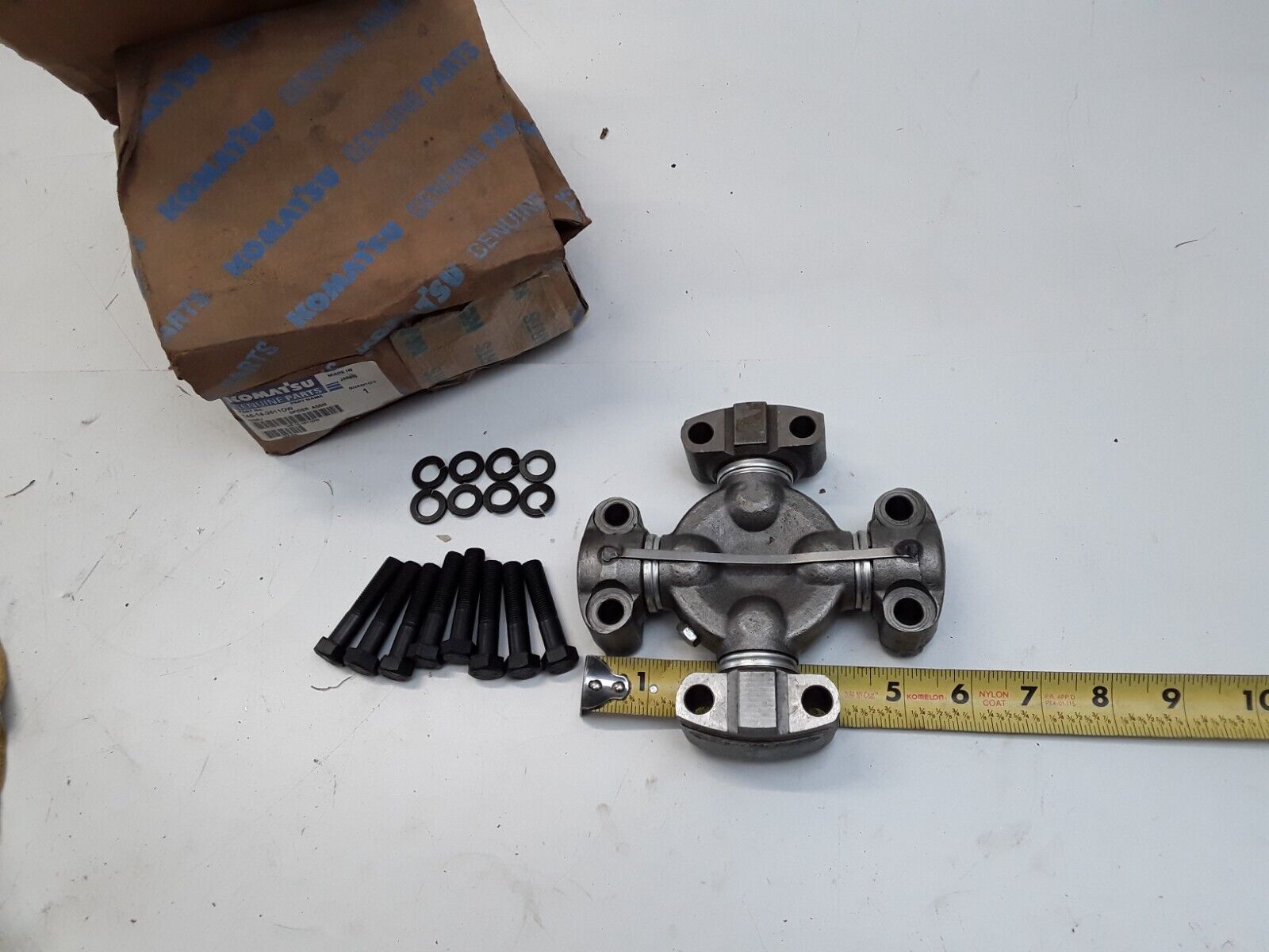 GENUINE OEM Komatsu 145-14-35110W SPIDER & BEARING KIT 145-14-35110, 1451400190 - HotCarParts