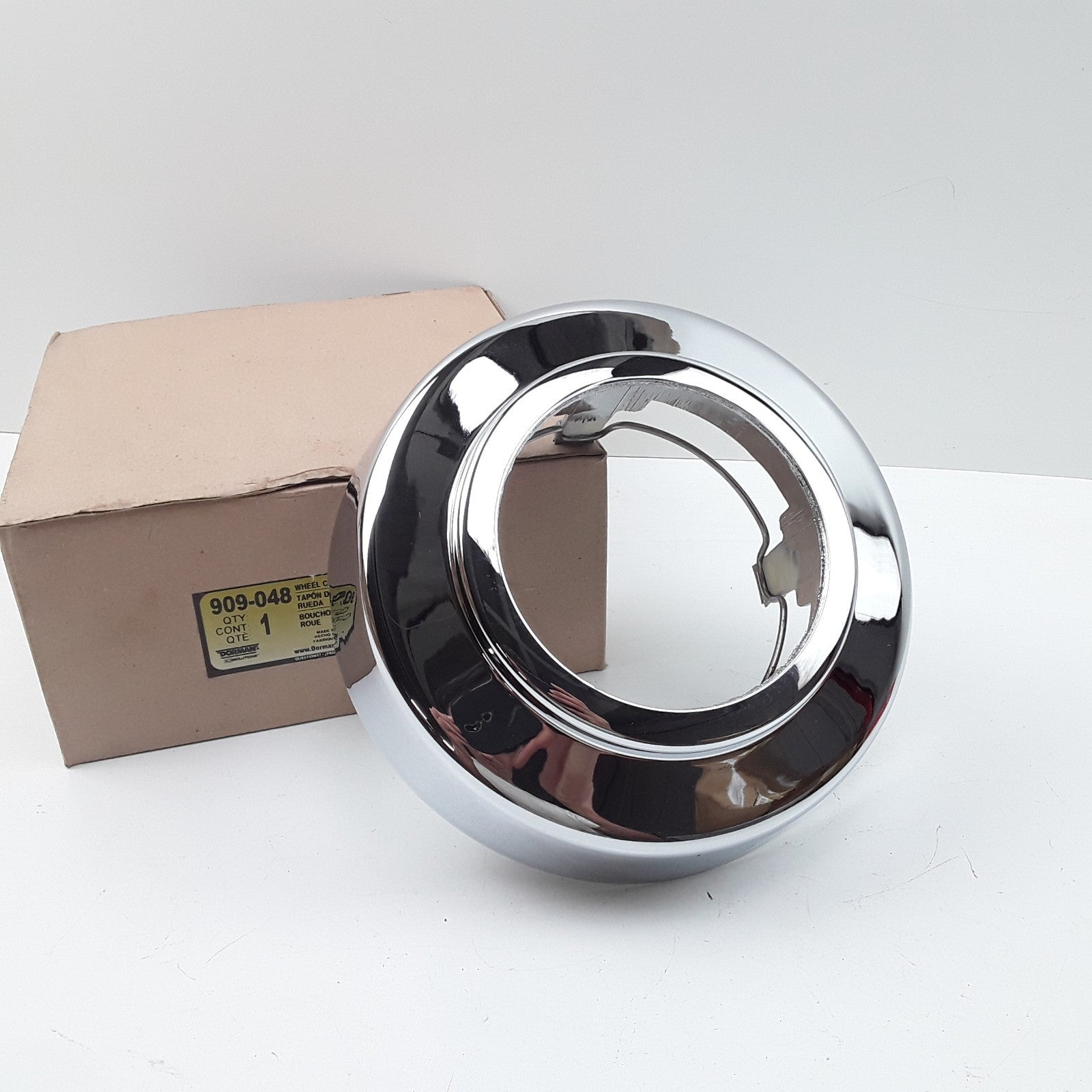 Front Wheel Center Cap Fits Ford F-350 F-250 F Super Duty F-250 HD (1995-1998)