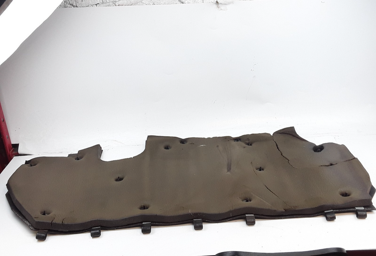 International 1666915C92 Right Hand Guard Assembly Splash Fits Navistar Trucks