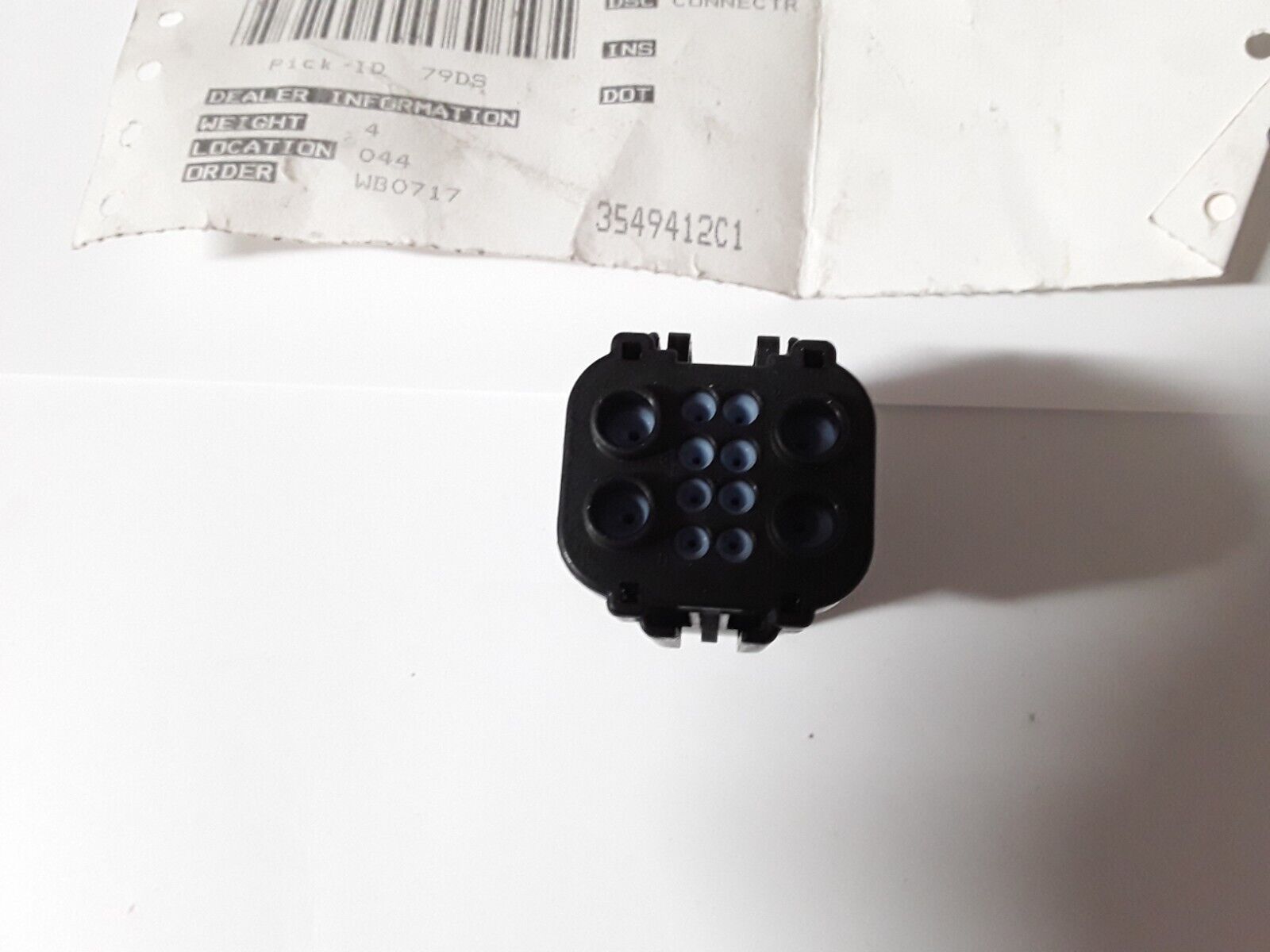 International 3549412C1 Connector Body 12 Way Fast Free Shipping - HotCarParts