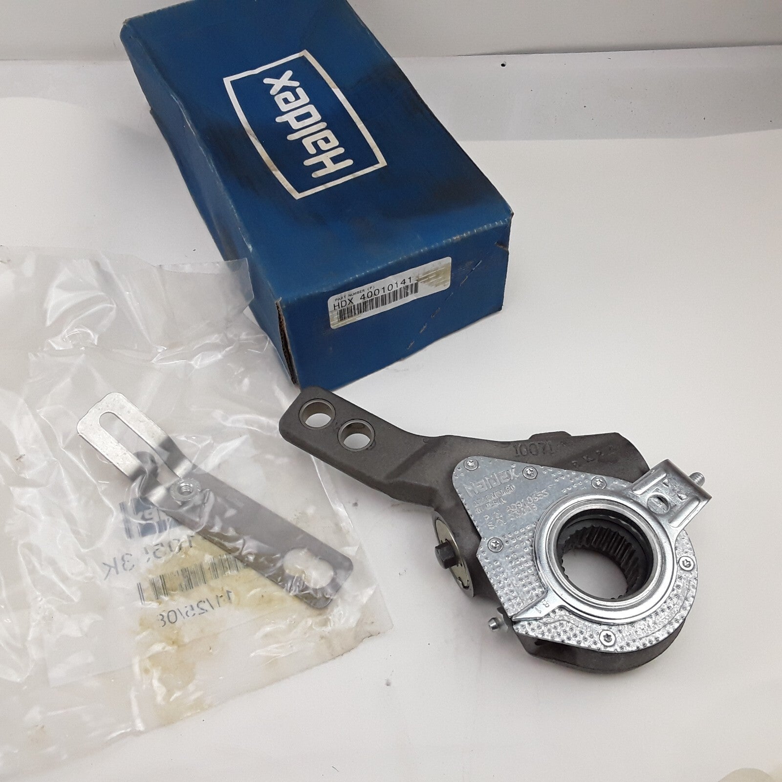 Air Brake Automatic Slack Adjuster Rear 5.5" Arm 1.5" Spline Diameter 28 Spline