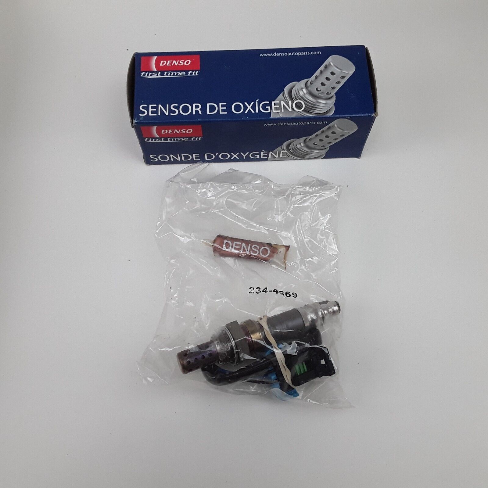 Denso 234-4669 Oxygen Sensor 4 Wire Direct Fit Heated For GMC Cadillac 2003-2017