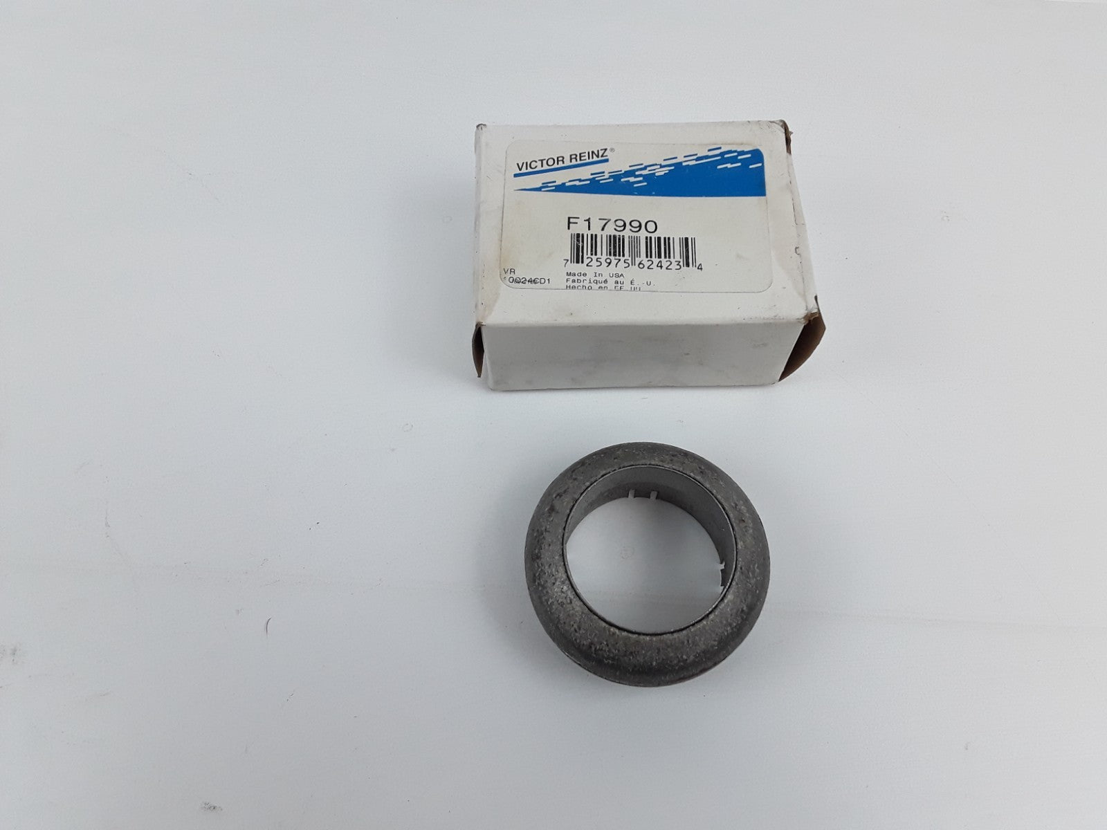 Left Exhaust Pipe Flange Gasket Fits Cadillac Oldsmobile GMC Chevrolet 1993-2005