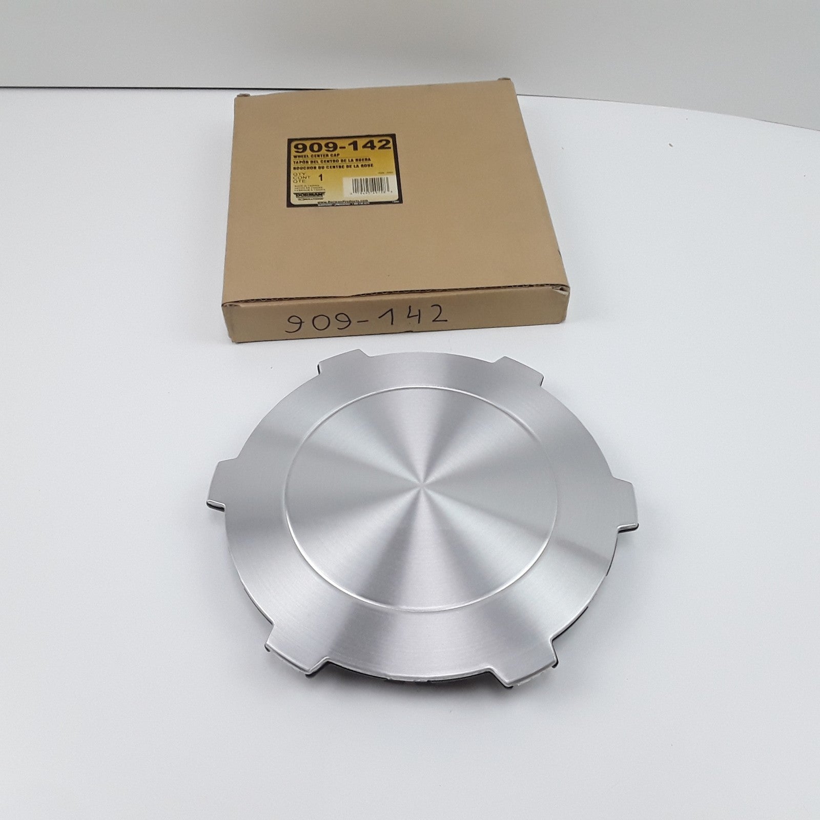 Wheel Center Cap Fits GMC Sierra 1500 HD Classic Yukon Sierra 1500 (2004-2007)
