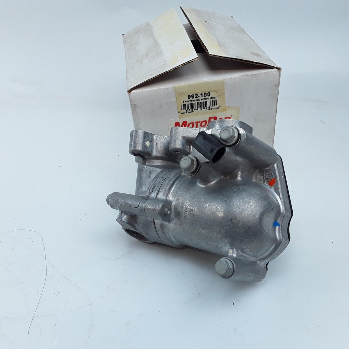Thermostat Housing Fits Cadillac CT4 ATS CTS 2014 2015 2016 2017-2019, 2022-2025