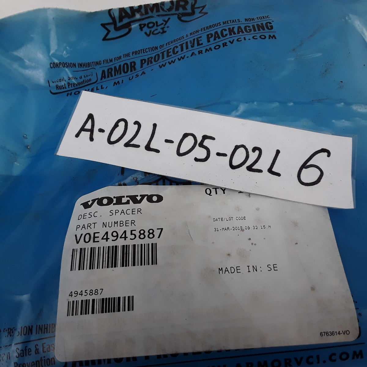 Genuine Volvo Spacer V0E4945887 4945887  For High Performance Heavy Duty