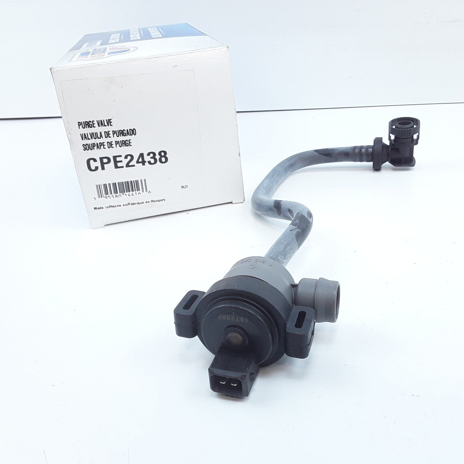 Canister Purge Solenoid For BMW X5 750Li 750i X6 650i 550i Alpina B7 (2008-2015)