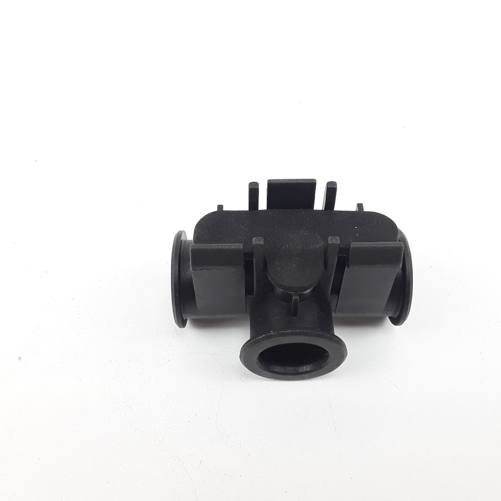 Volvo 20436736 Engine's Fuel System Lines Multi-Purpose Fitting Fits Mack