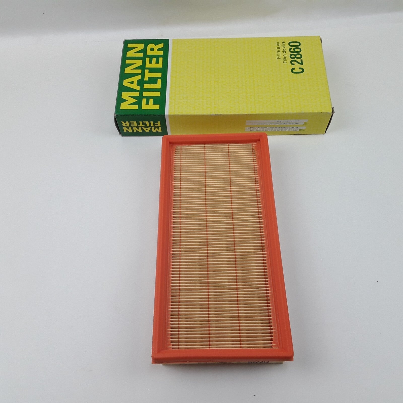 Mann-Filter Air Filter Fits Volkswagen Audi Dodge Plymouth Chrysler (1976-2002)