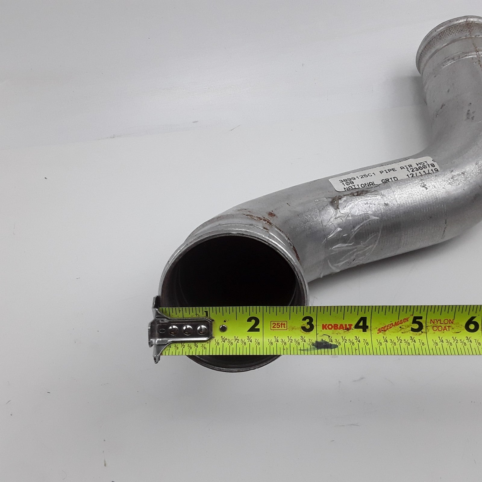 International 3899125C1 Pipe Air Hot Side Charge Air Cooler Heavy Duty