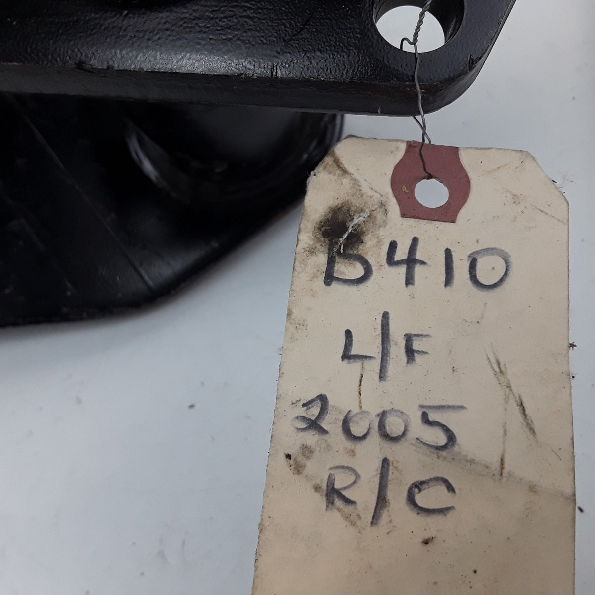 Meritor B813299Z6786 Air Brake Chamber Bracket Fits Heavy Duty Commercial Trucks