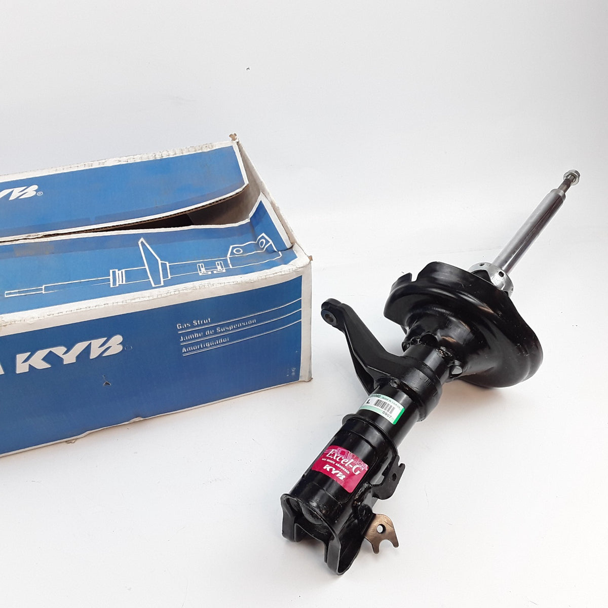 KYB 331040 Front Left Suspension Strut Fits Honda Element (2003 2004 2005 2006)