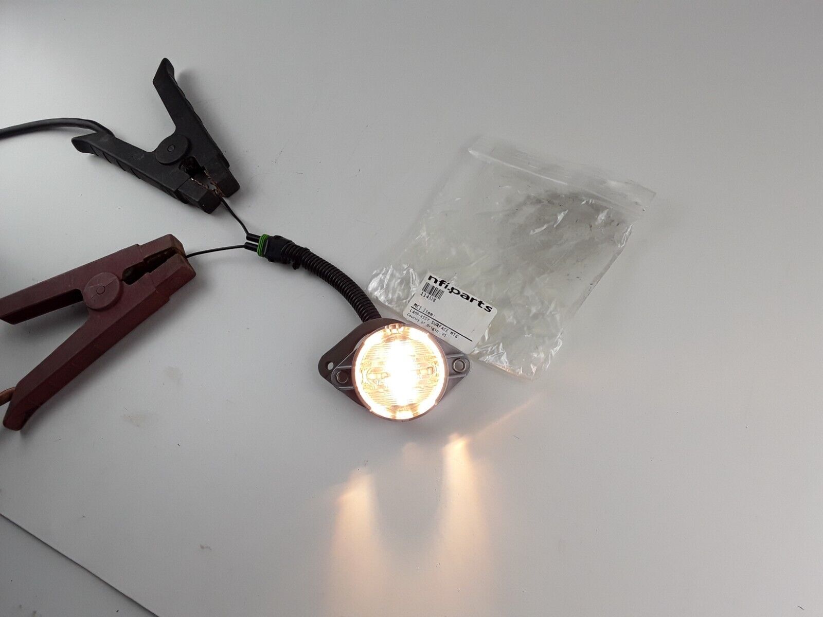 Dome Light Round Clear For Truck , Trailer 12 V Volt Hardwired Truck-Lite 20302 - HotCarParts
