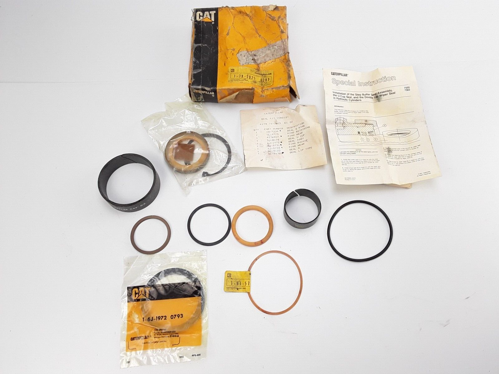 7X2825 Hydraulic Var Cylinder Seal Kit CAT Fits Caterpillar - HotCarParts