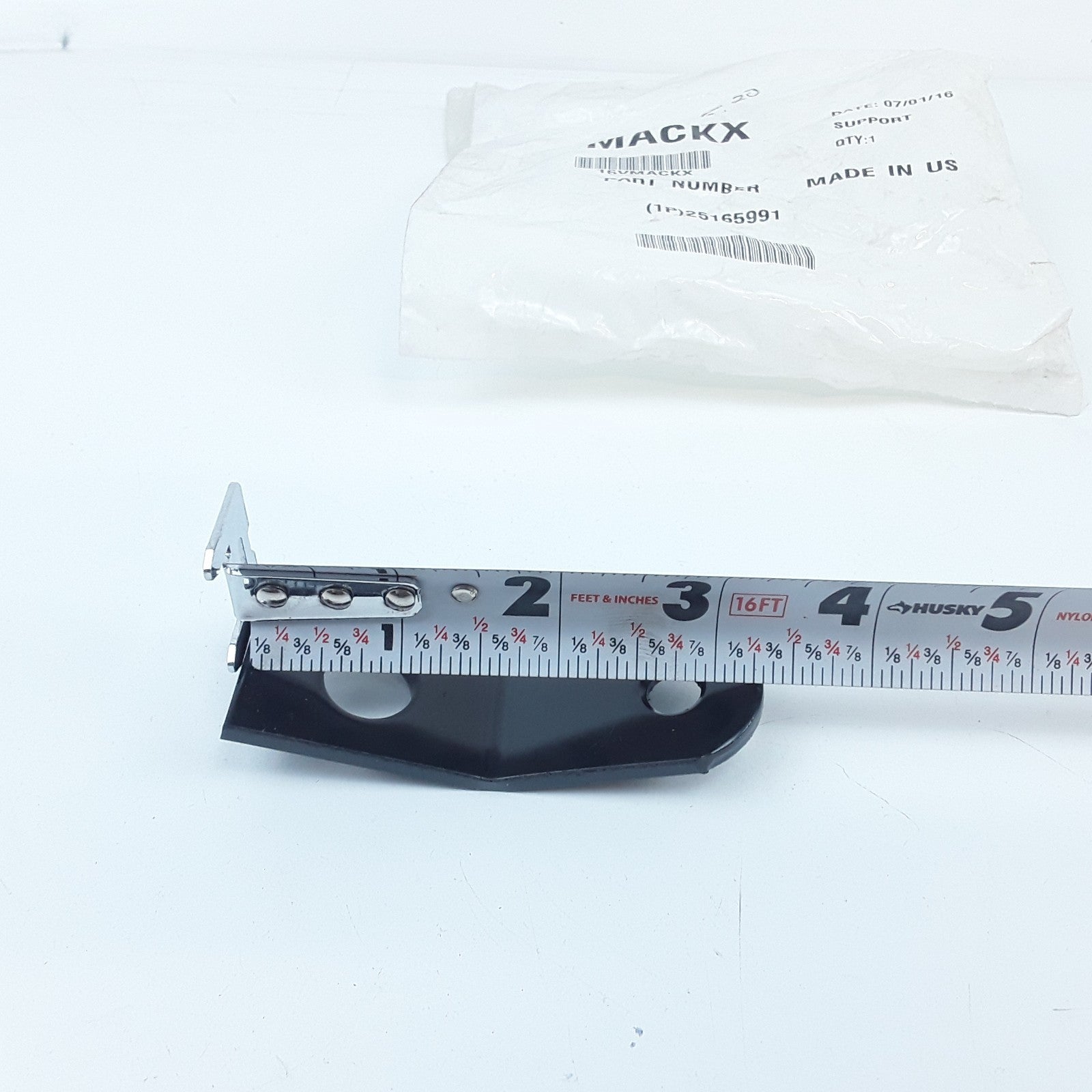 Multi-Purpose Radiator Mounting Bracket 25165991 Fits Mack CH CL Series Trucks