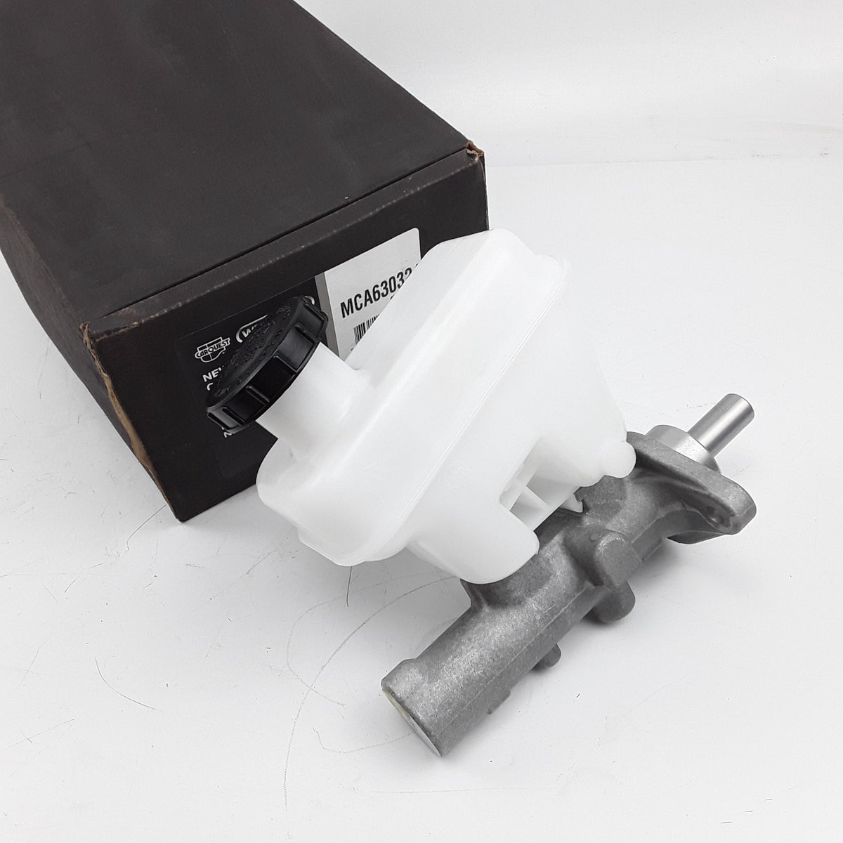 Brake Master Cylinder Fits Mercury Mariner Mazda Tribute Ford Escape (2005-2007)