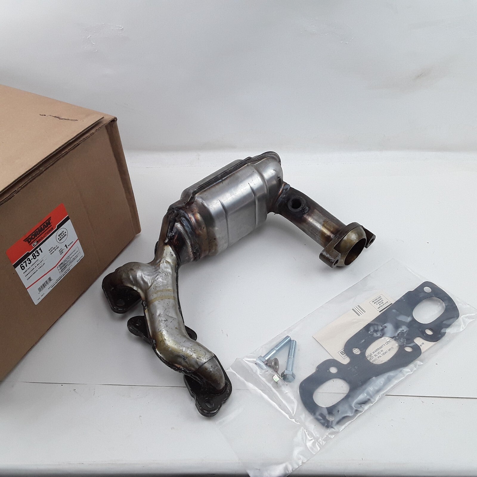 Dorman 673-831 Manifold Converter Fits Mercury Mariner Ford Escape (2001-2006)