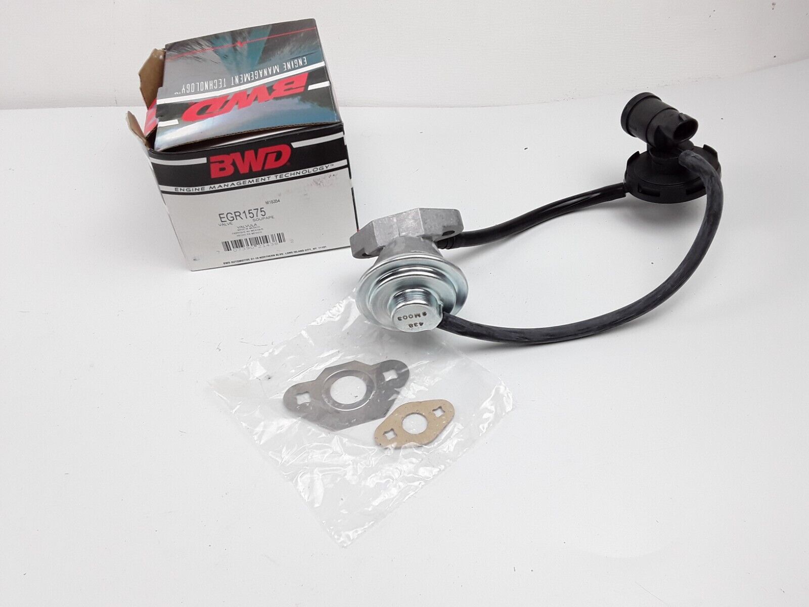 Exhaust Gas Recirculation EGR Valve for Chrysler PT Cruiser 2001 2002 2.4L