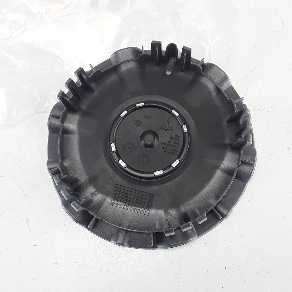 Tesla 2016-21 Model X 20" Onyx Silver Wheel Center Hub Cap Genuine 1027283-00-A