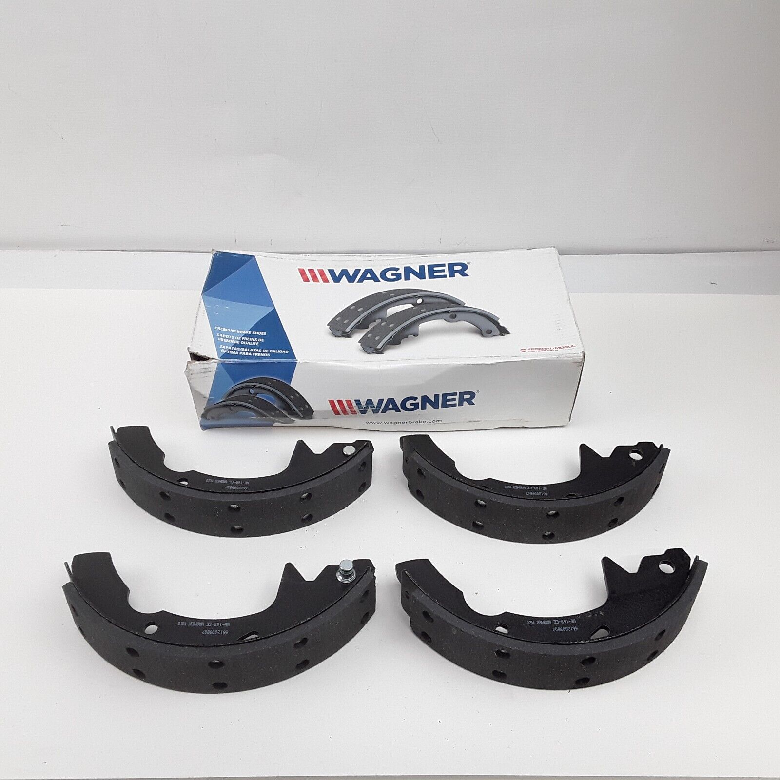 Wagner Z599AR Drum Brake Shoe Optimal Braking Performance Ford Mercury 1992-2007