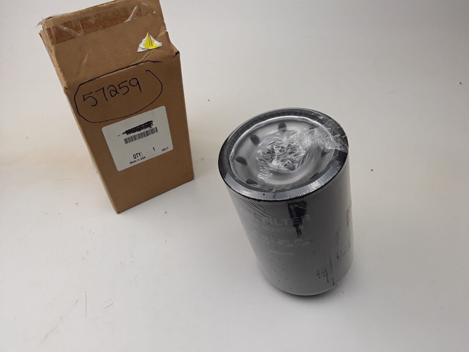 Genuine John Deere 8983020750R Engine Oil Filter Element Cross p/n 8983758600 - HotCarParts